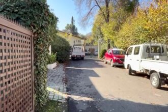 Violento turbazo en Peñalolén: Roban 80 millones en joyas y autos