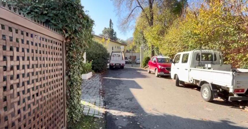 Violento turbazo en Peñalolén: Roban 80 millones en joyas y autos