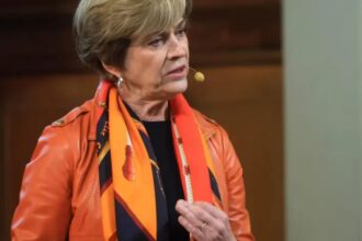 Evelyn Matthei propone invertir $2.500 millones en tecnología contra crimen