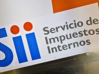 ¿Cómo emitir una boleta de honorarios en el SII por primera vez y cuánto te descuentan?