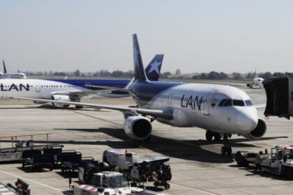 Detienen a persona por ingresar a zona restringida en Aeropuerto de Santiago