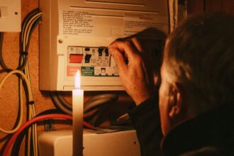 Senado rechaza propuesta que aumentaba sanciones a empresas eléctricas por cortes de luz