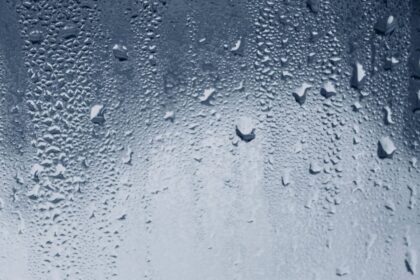 ¿Ventanas empañadas en invierno? Estos 5 trucos te ayudarán a evitarlo