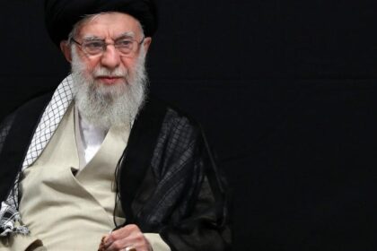 Jamenei desafía a EE.UU. e Israel: “Irán nunca se rendirá ante una paz impuesta”