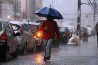 Lluvias golpearán Santiago justo al comenzar el invierno: se esperan más de 25 mm en dos días