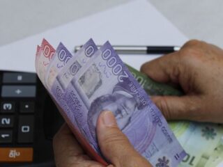 Congreso aprueba alza del sueldo mínimo a $529 mil: empleadores deberán pagar retroactivo