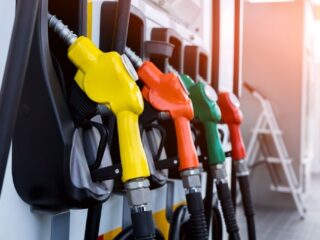 Subió la parafina: el único combustible que aumentó su precio este jueves en Chile