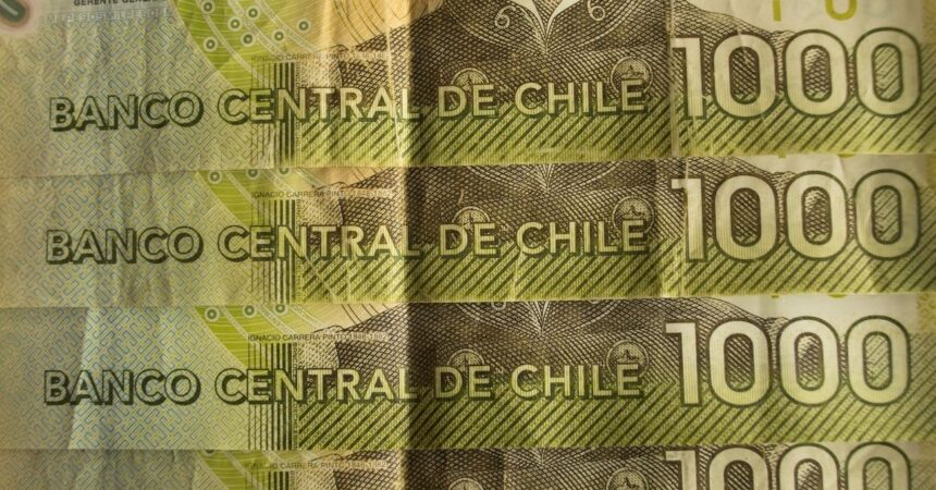 Suben bonos y beneficios tras alza del sueldo mínimo: revisa los nuevos montos