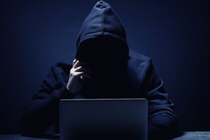 Filtración histórica compromete datos de usuarios de Apple, Google y Facebook: comprueba si fuiste afectado