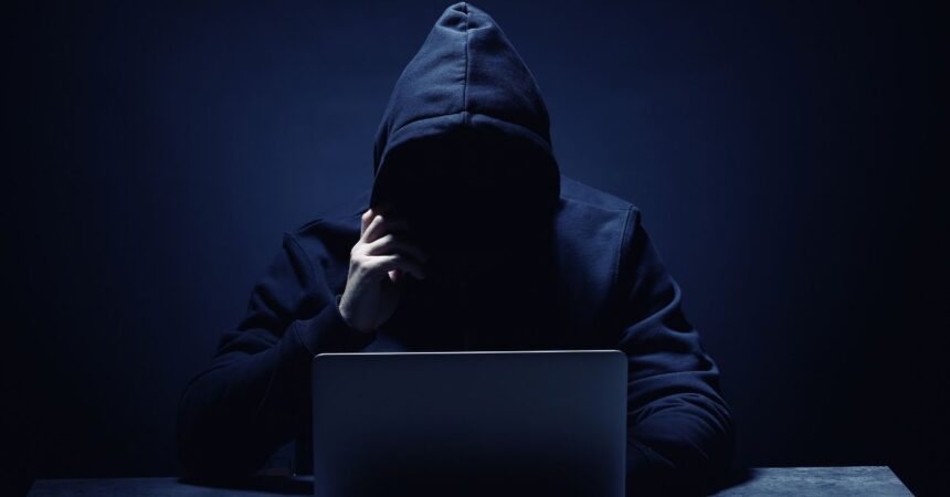 Filtración histórica compromete datos de usuarios de Apple, Google y Facebook: comprueba si fuiste afectado