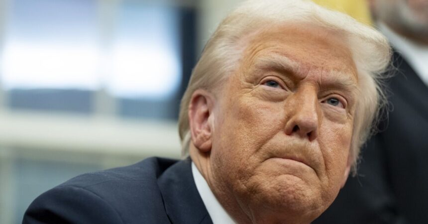Trump ordenó el ataque a Irán desde su club de golf tras semanas de tensión