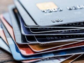 ¿Cuánto puedes gastar en el Cyber Day 2025? Revisa los límites según tu banco