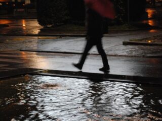¿Dónde lloverá este viernes 27 de junio en Chile? Revisa las zonas con pronóstico de precipitaciones
