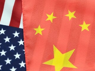 China y EE. UU. sellan acuerdo comercial con enfoque en tierras raras