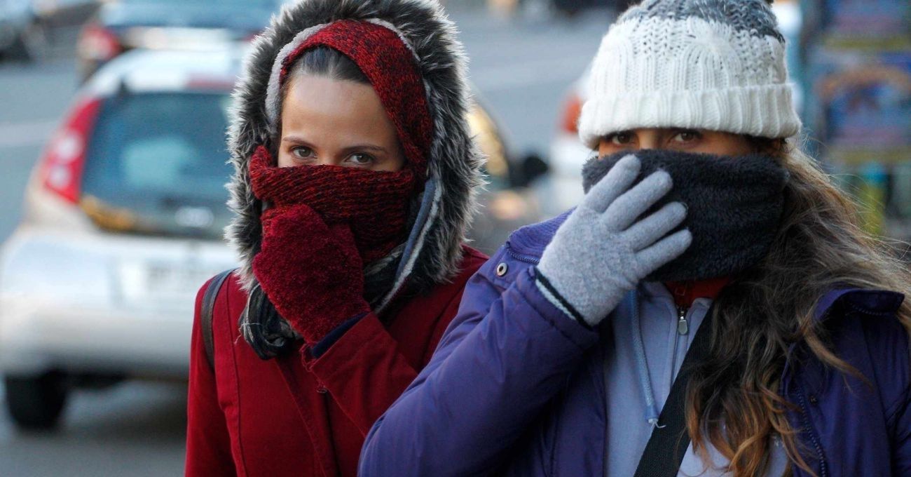 ¡Abrígate bien! Se aproxima una ola de frío polar desde Santiago hacia el sur