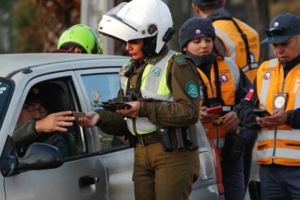 Estos autos no pueden circular este miércoles 4 de junio en Santiago: revisa si el tuyo está en la lista