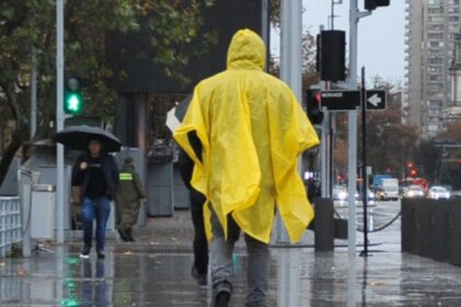 Lluvias en camino este viernes: revisa aquí las regiones donde se dejará sentir el agua