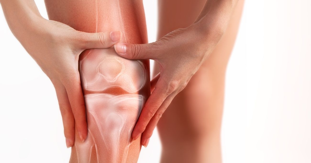 ¿Te suenan las rodillas al moverte? Podrías necesitar más de estos nutrientes esenciales