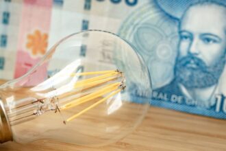 Subsidio Eléctrico: ¿Cuánto ahorra una familia de cuatro personas en la cuenta de luz?