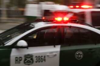 Violento robo en La Reina: familia fue intimidada con destornilladores por encapuchados