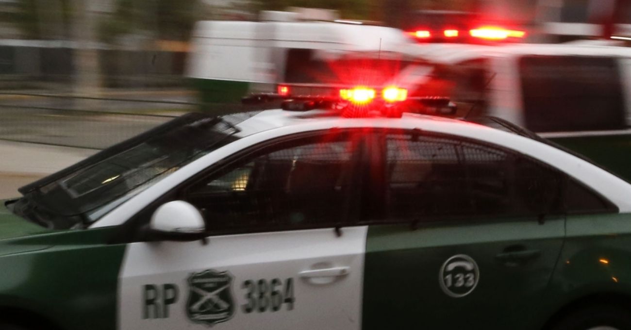 Violento robo en La Reina: familia fue intimidada con destornilladores por encapuchados