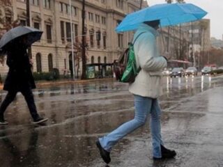 Lloviznas en Santiago este miércoles: ¿a qué hora y dónde caerán?