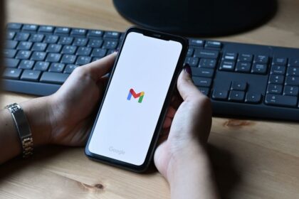 Gmail introduce opción para marcar correos como leídos desde la notificación
