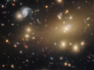Así luce el cúmulo Abell 209, una joya cósmica a 2.800 millones de años luz
