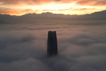 El potente anticiclón que marcará el clima en Santiago y el centro de Chile