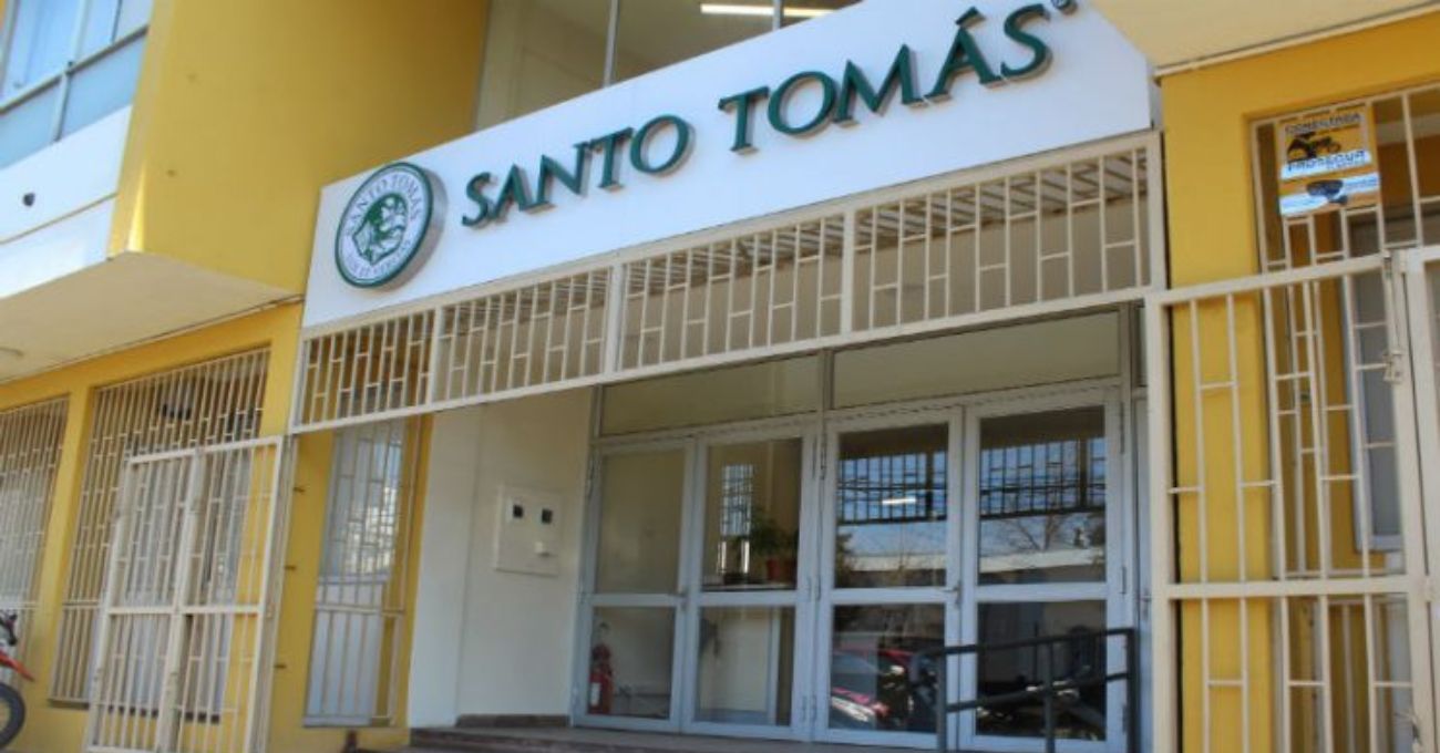 Colegio condenado a pagar 10 millones por bullying a estudiante con TEA