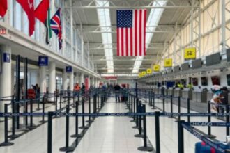 Aumento de costos para viajeros chilenos en Estados Unidos