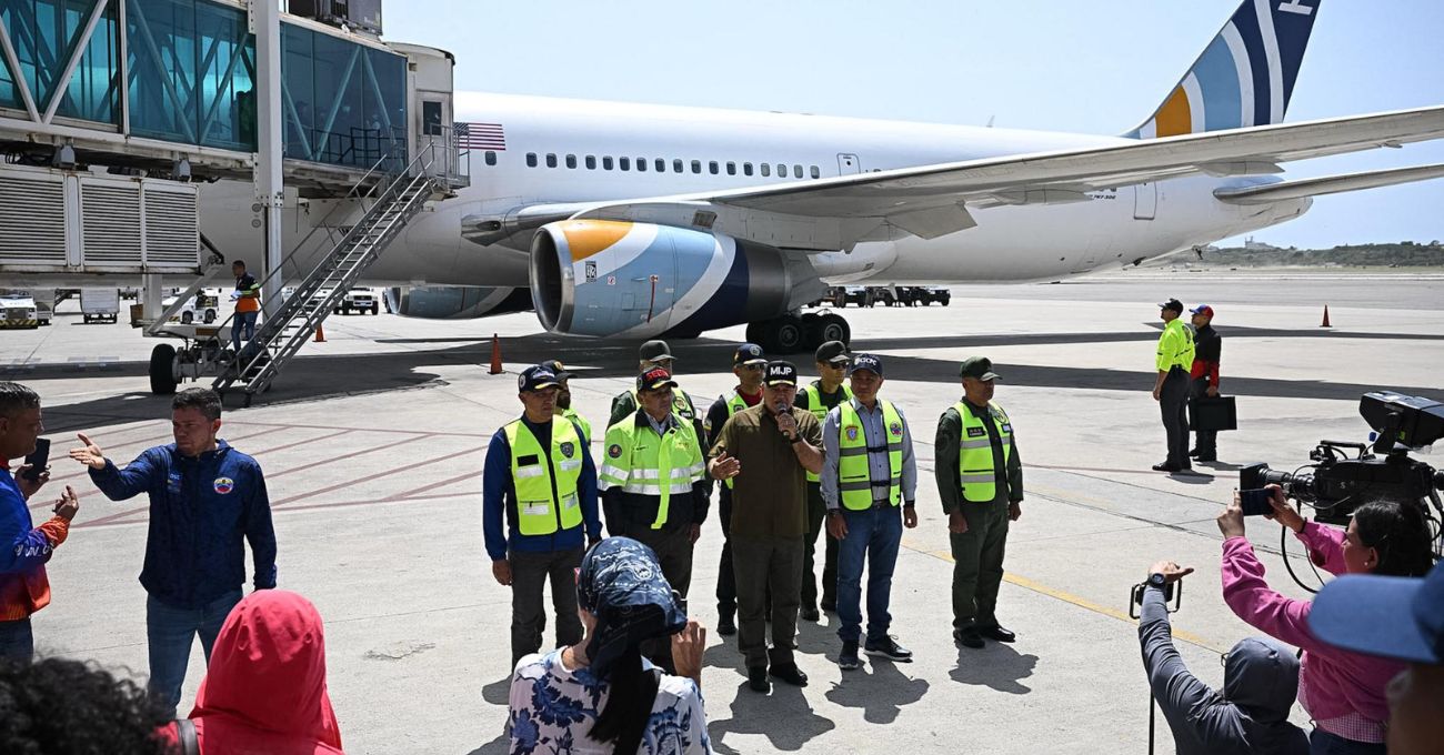 Venezuela coordina vuelos de repatriación desde Bolivia para connacionales en Chile