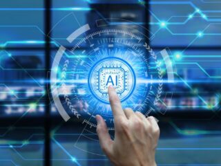 ¿ChatGPT o Gemini? Descubre cuál se adapta mejor a tus necesidades