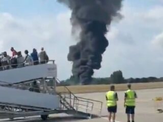 Avioneta se estrella tras despegar del aeropuerto Southend de Londres