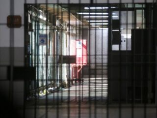 Reo muere tras brutal golpiza en cárcel de Curicó: Fiscalía identifica a los agresores
