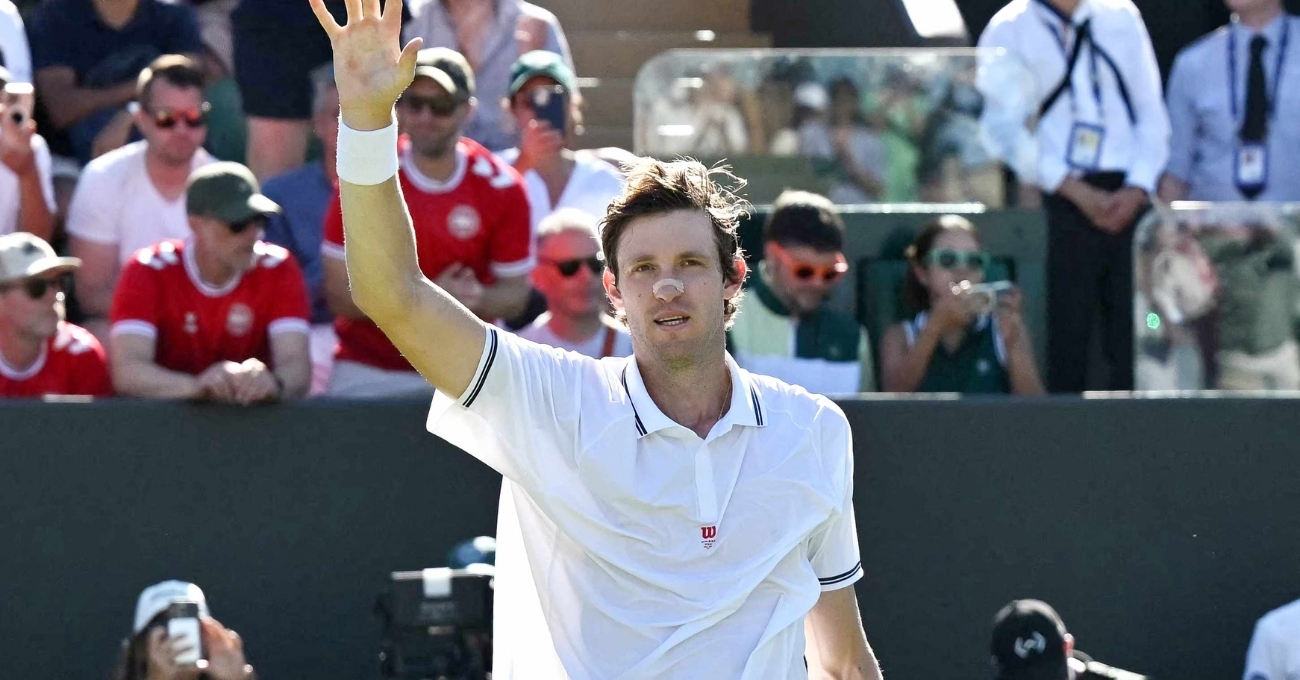 Jarry avanza en Wimbledon y suma premio millonario