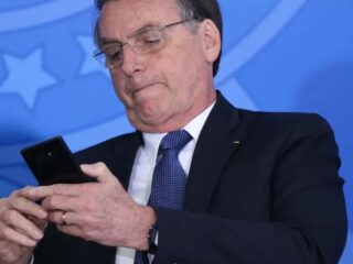 Brasil ordena tobillera electrónica para Bolsonaro y restringe su uso de redes sociales