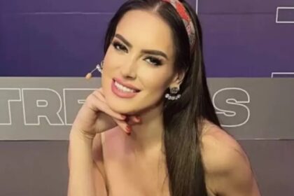 ¿Cuánto cobra Adriana Barrientos por su contenido para adultos? Ofrece 2.839 fotos y 158 videos
