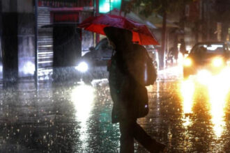 Lluvia regresa a Santiago este jueves: entre 1 y 5 milímetros durante la noche