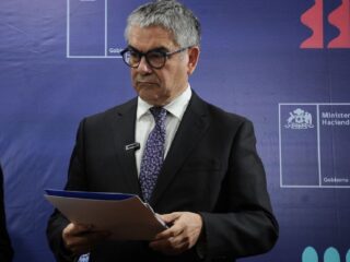 Marcel exige a ministros saldar sus contribuciones: “Tienen que hacerlo de inmediato”