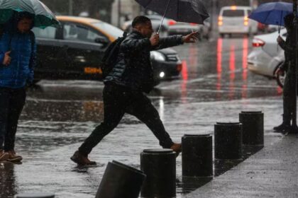 Probabilidad de lloviznas y nubosidad marcan el pronóstico del jueves en gran parte de Chile