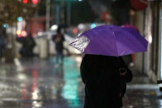 Ocho regiones del país registrarán lluvias este viernes, algunas con tormentas y vientos intensos