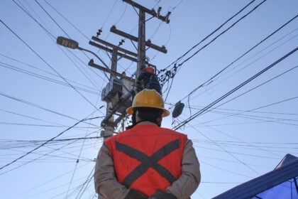 Estas son las comunas de la Región Metropolitana con corte de luz programado para este viernes