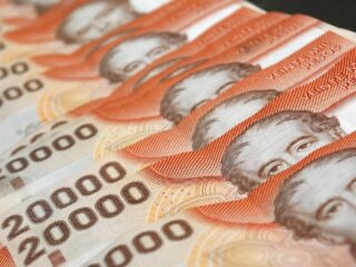 Bonos y pensiones para adultos mayores: estos son los principales beneficios disponibles