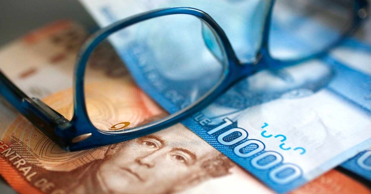 Bono de Graduación de Cuarto Medio: estos son los requisitos y la edad mínima para recibirlo