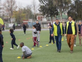 Renca construirá nueva pista atlética con estándar sintético en estadio comunal
