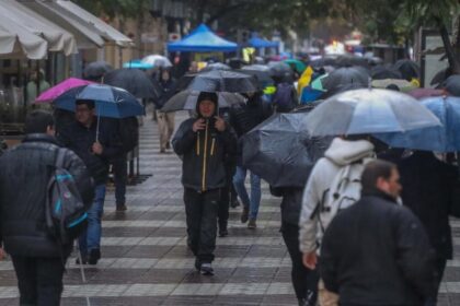 Alerta Temprana Preventiva en la Región Metropolitana por lluvias que podrían superar los 60 milímetros en Santiago