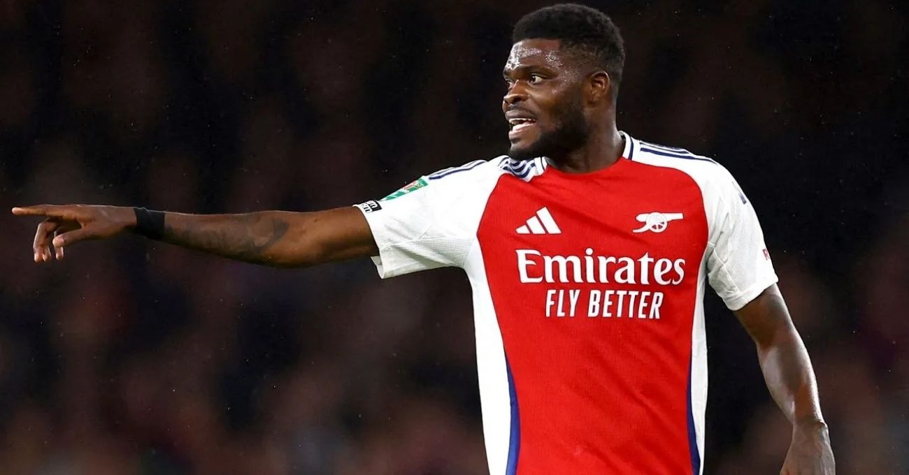Thomas Partey, exjugador del Arsenal, enfrenta cargos por agresión sexual y violación