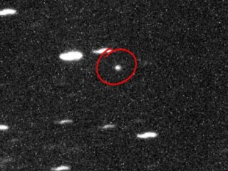 Telescopios detectan objeto interestelar de grandes dimensiones en ruta hacia el sistema solar
