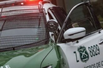 Hombre se atrinchera tras persecución policial en Maipú: se reportan más de una decena de disparos